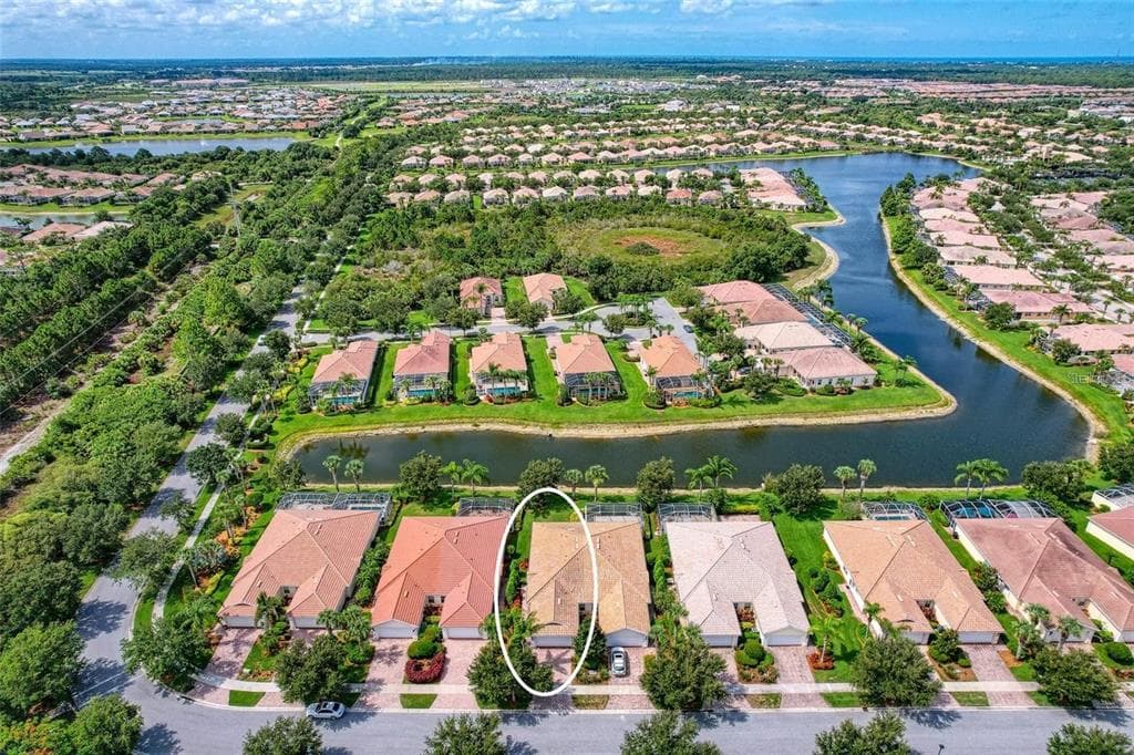 6083 BENEVENTO DRIVE, SARASOTA, FL 34238