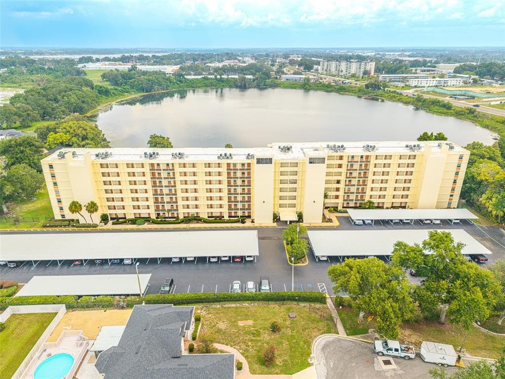 700 MIRROR TERRACE NW # 511, WINTER HAVEN, FL 33881