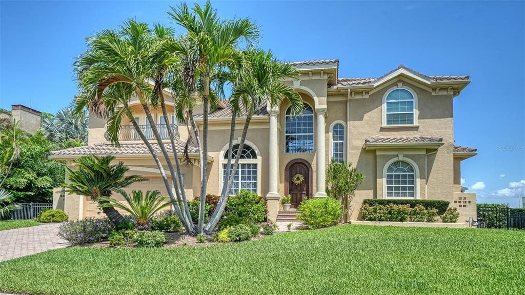 657 HALYARD LANE, LONGBOAT KEY, FL 34228