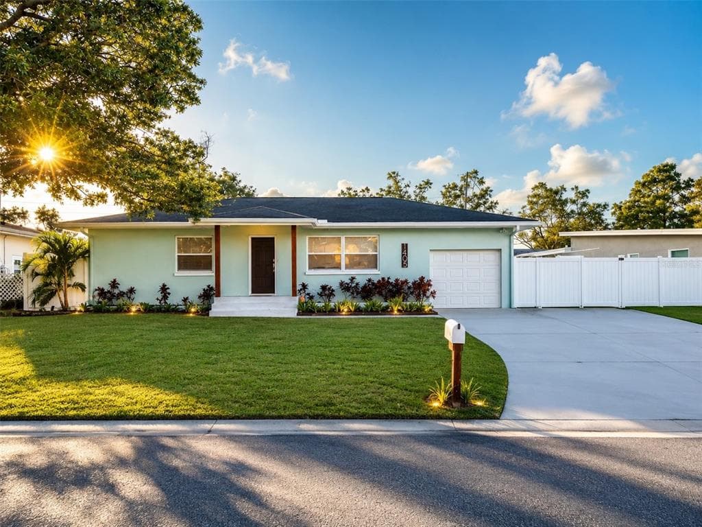 1405 TEMPLE STREET, CLEARWATER, FL 33756