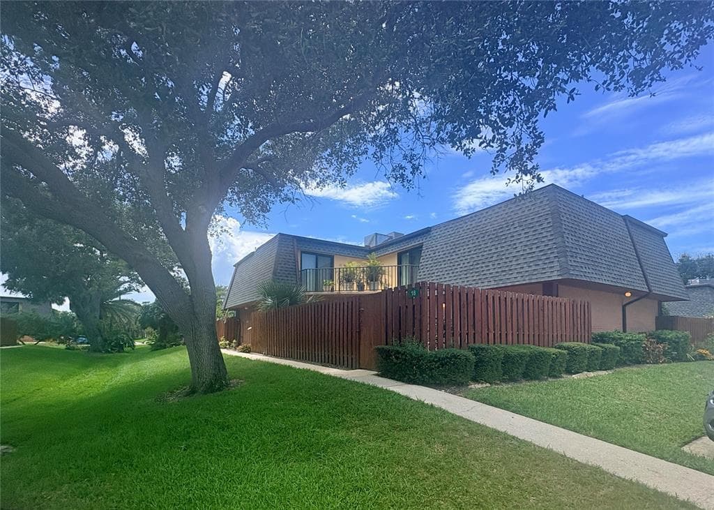 18 CEDAR DUNES DRIVE, NEW SMYRNA BEACH, FL 32169