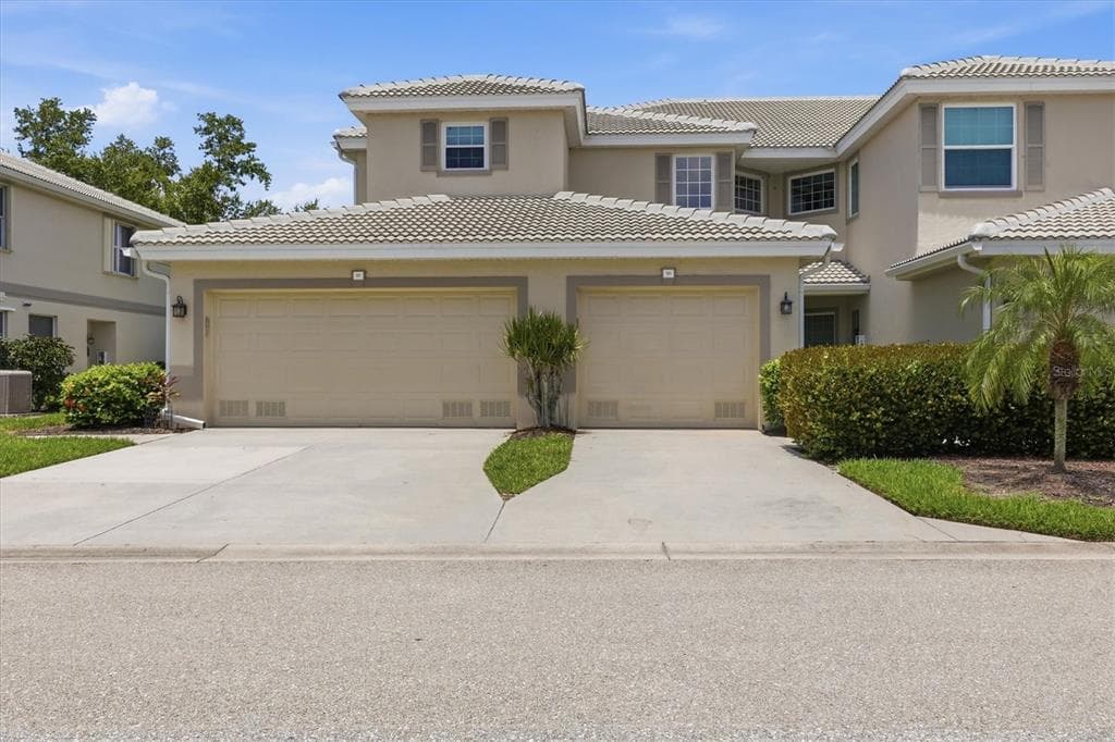 3353 GRAND VISTA COURT # 201, PORT CHARLOTTE, FL 33953