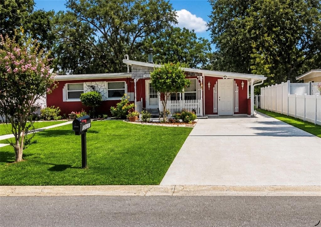 10131 AGAVE ROAD, JACKSONVILLE, FL 32246