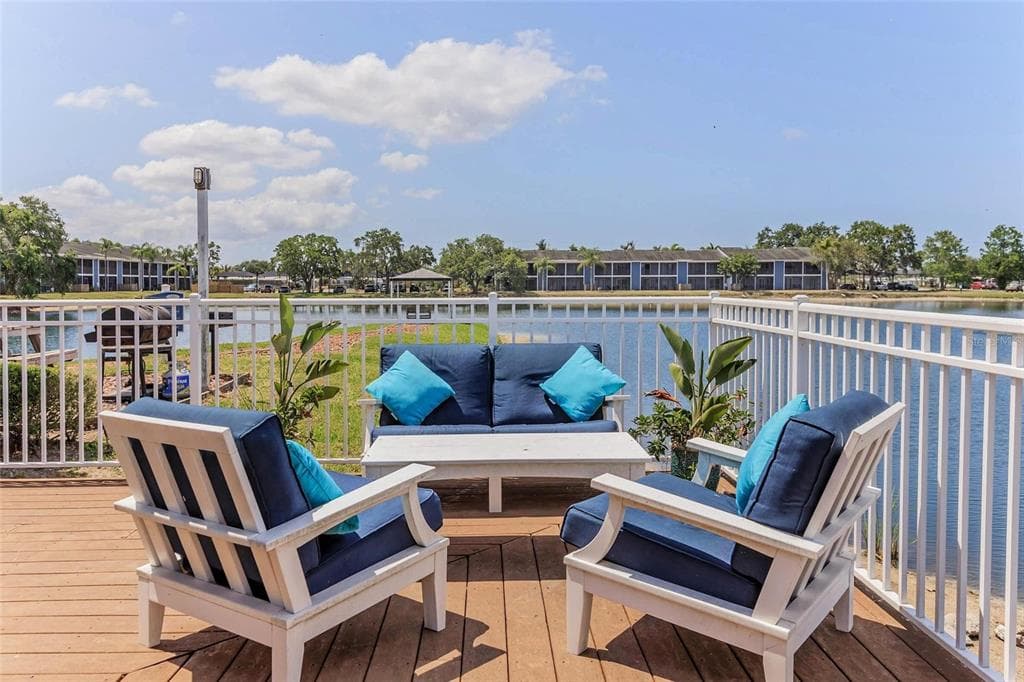 5503 FOUNTAIN LAKE CIRCLE # A203, BRADENTON, FL 34207