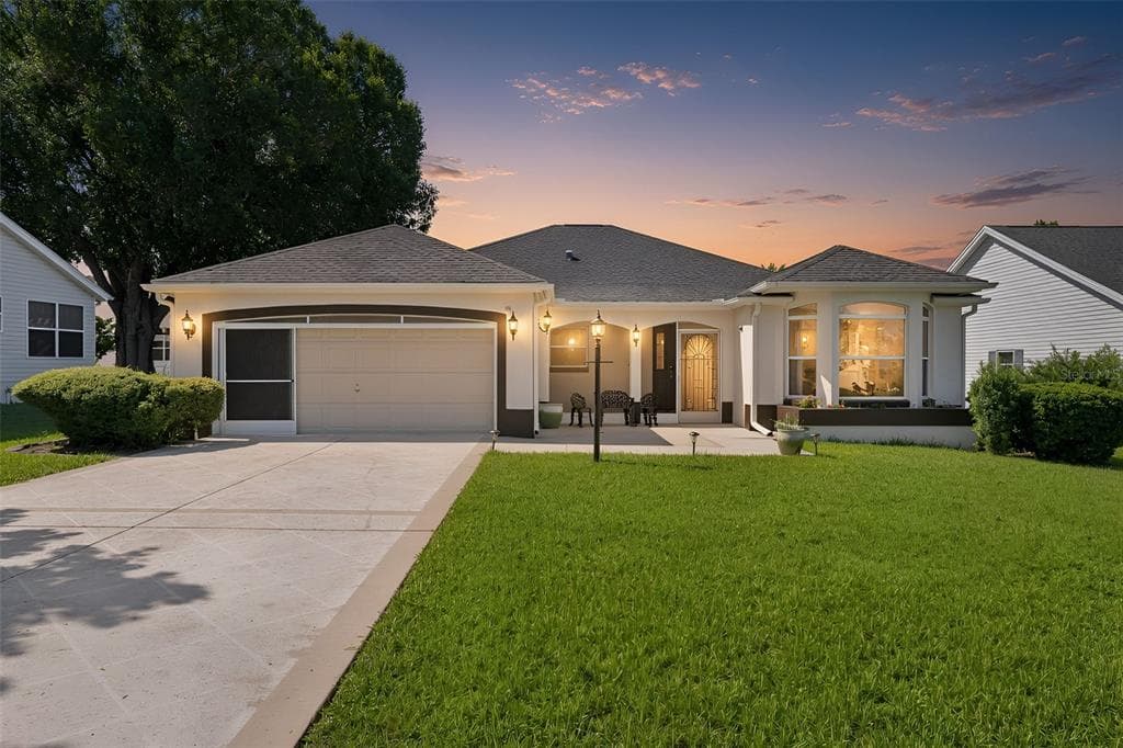 1012 DIEGO COURT, LADY LAKE, FL 32159