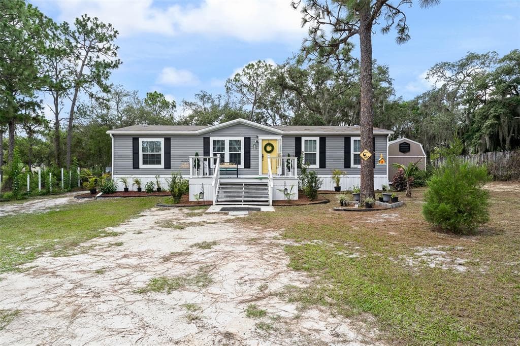 8170 DOGYARD ROAD, LAKE WALES, FL 33898