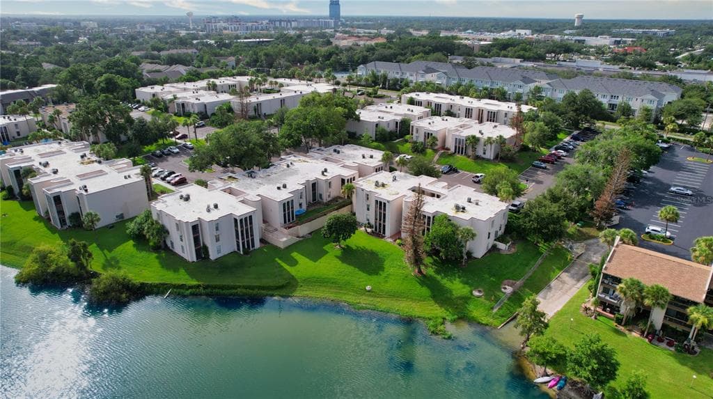 512 ORANGE DRIVE # 20, ALTAMONTE SPRINGS, FL 32701
