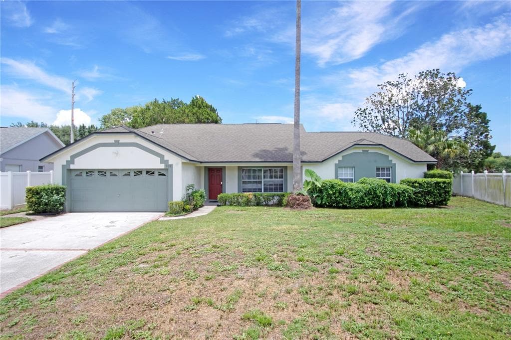 928 LOMA BONITA DRIVE, DAVENPORT, FL 33837