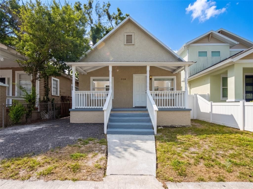 2124 W CHESTNUT STREET, TAMPA, FL 33607