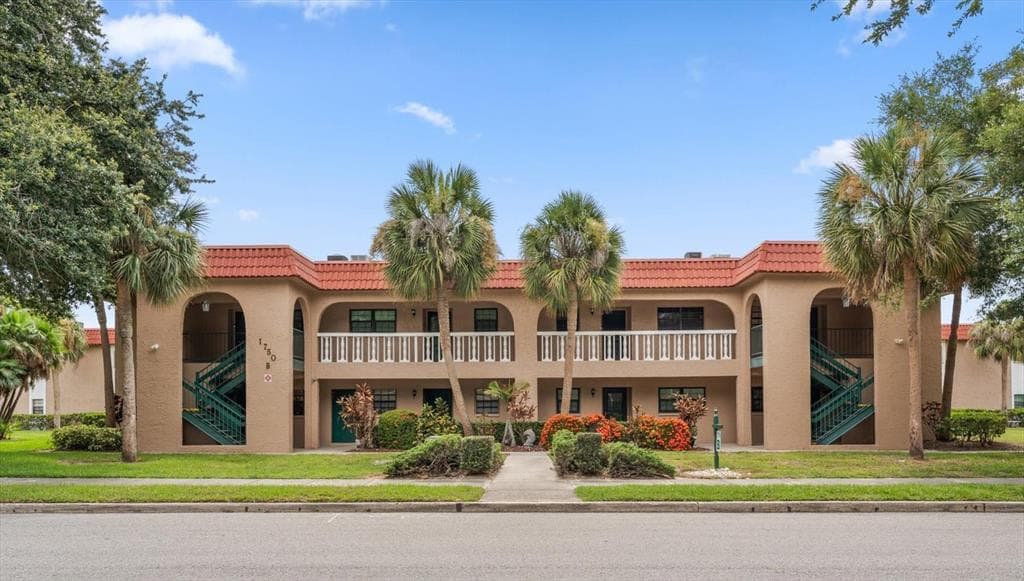 1750 BELLEAIR FOREST DRIVE # B8, BELLEAIR, FL 33756