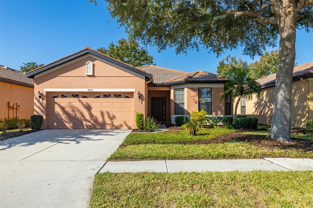 5808 HIDDEN FALLS LANE, APOLLO BEACH, FL 33572