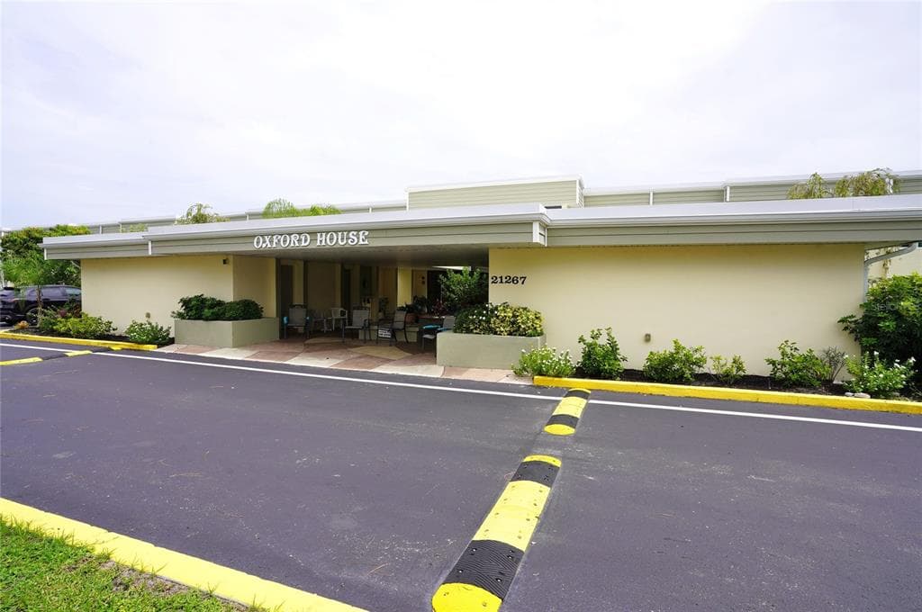 21267 GERTRUDE AVENUE # 210, PORT CHARLOTTE, FL 33952