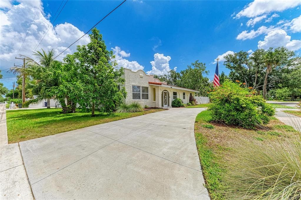 1712 4TH STREET W, PALMETTO, FL 34221