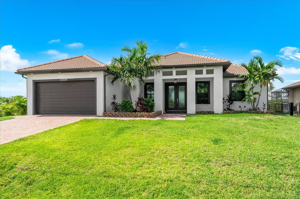 15504 HENNIPEN CIRCLE, PORT CHARLOTTE, FL 33981
