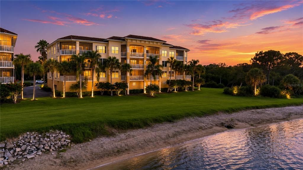 6474 WATERCREST WAY # 403, LAKEWOOD RANCH, FL 34202