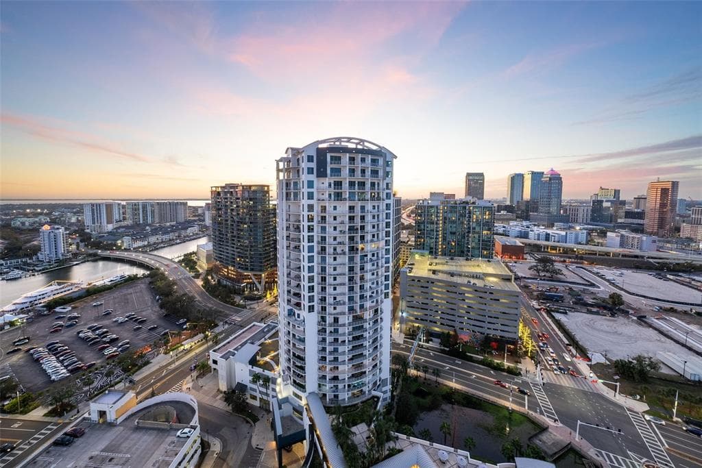 1209 E CUMBERLAND AVENUE # 2601, TAMPA, FL 33602