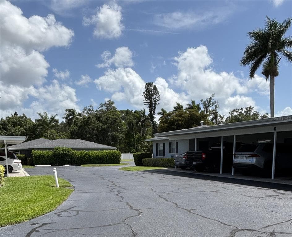 2115 9TH AVENUE W # 6B, BRADENTON, FL 34205