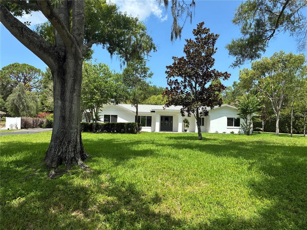 1646 ROBIN HOOD LANE, CLEARWATER, FL 33764