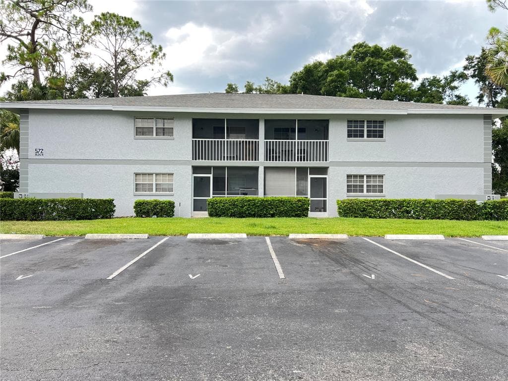 572 FAIRWAYS LANE # N204, OCALA, FL 34472