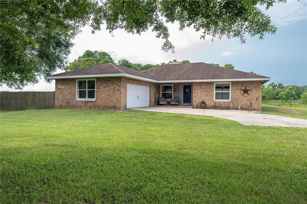 1755 BETH LANE, WINTER HAVEN, FL 33880