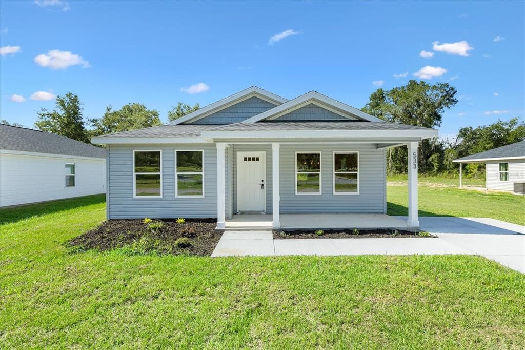 533 E ANDERSON AVENUE, BUSHNELL, FL 33513