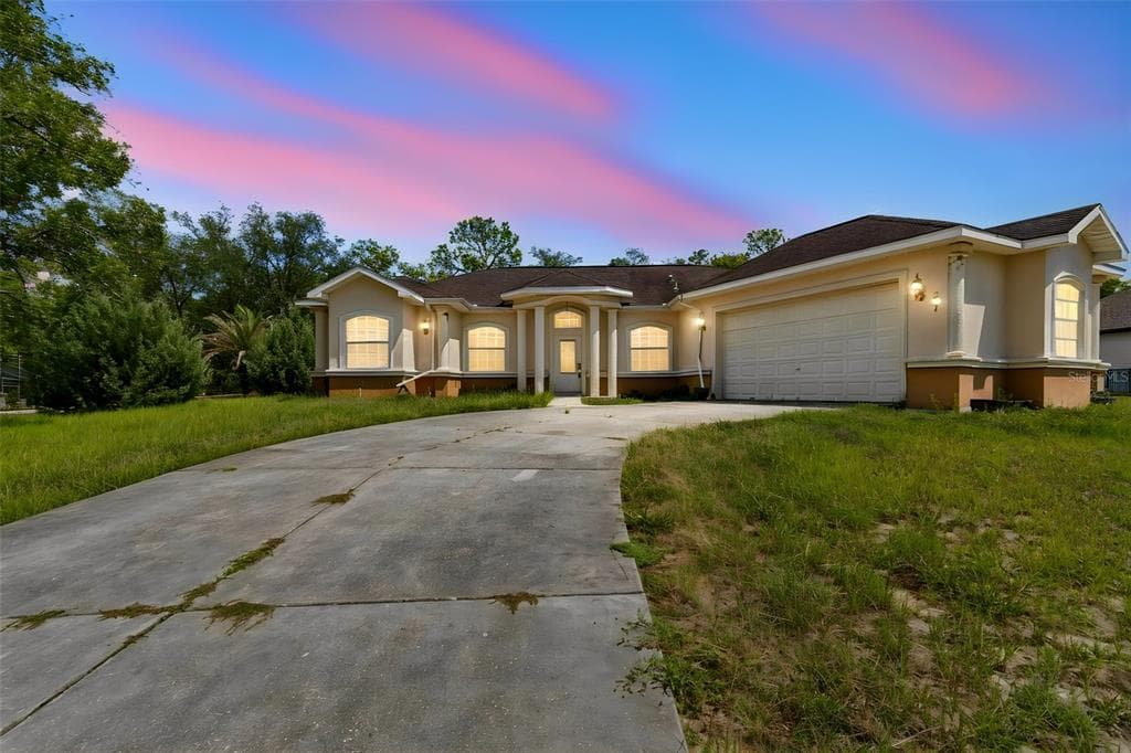 37 GREENPARK BOULEVARD, HOMOSASSA, FL 34446