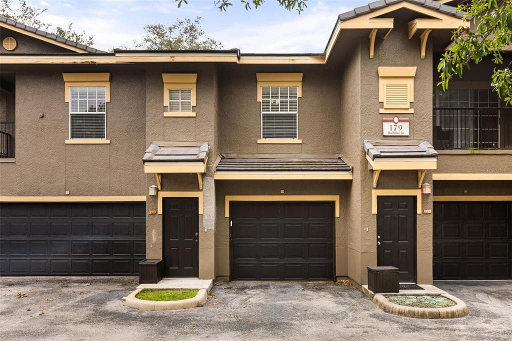 179 VILLA DI ESTE TERRACE # 201, LAKE MARY, FL 32746