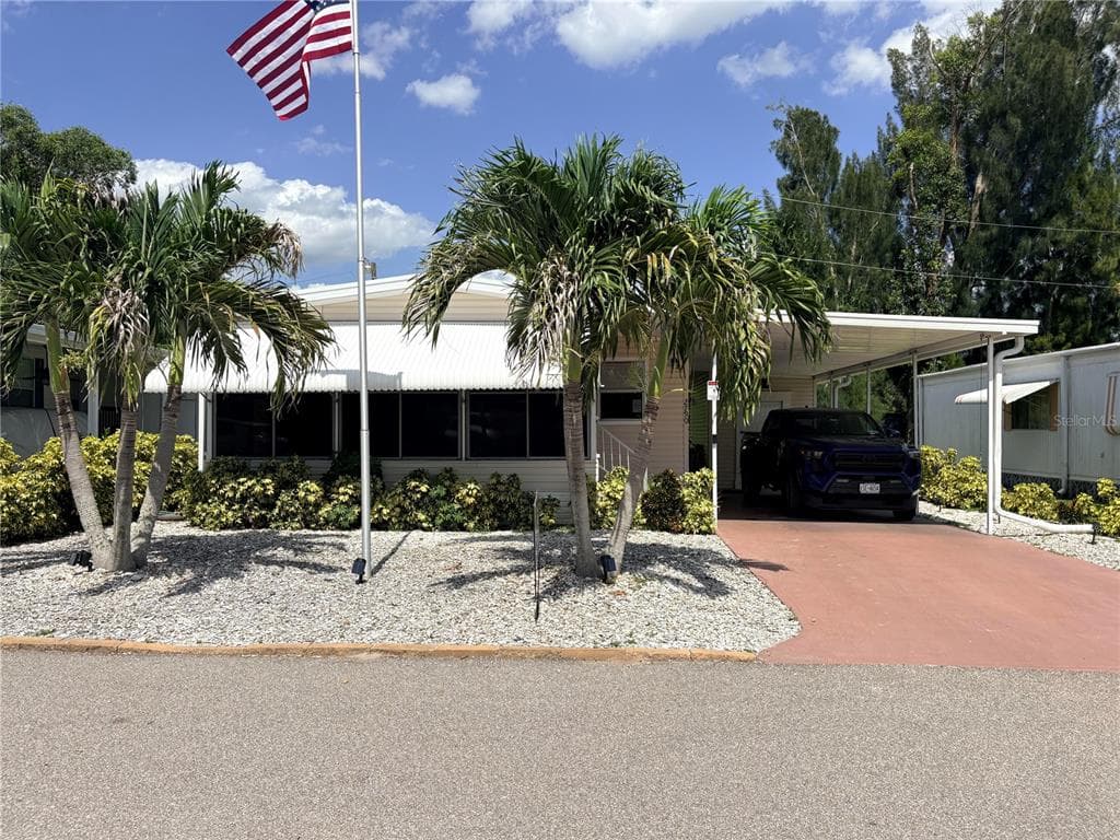 2790 INDIANWOOD DRIVE, NORTH FORT MYERS, FL 33917