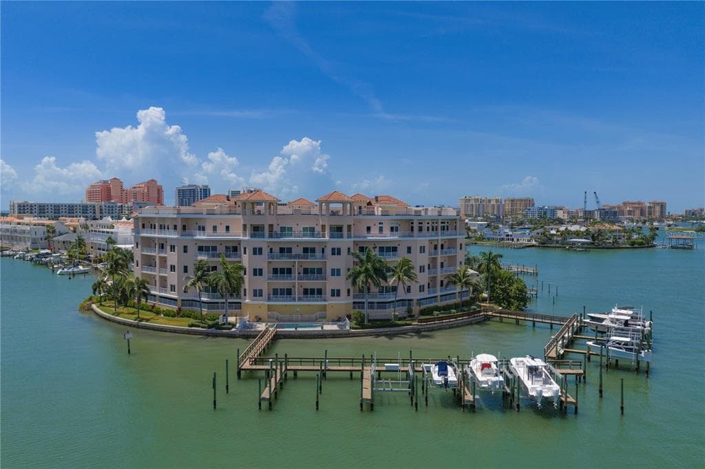 205 BRIGHTWATER DRIVE # 205, CLEARWATER BEACH, FL 33767