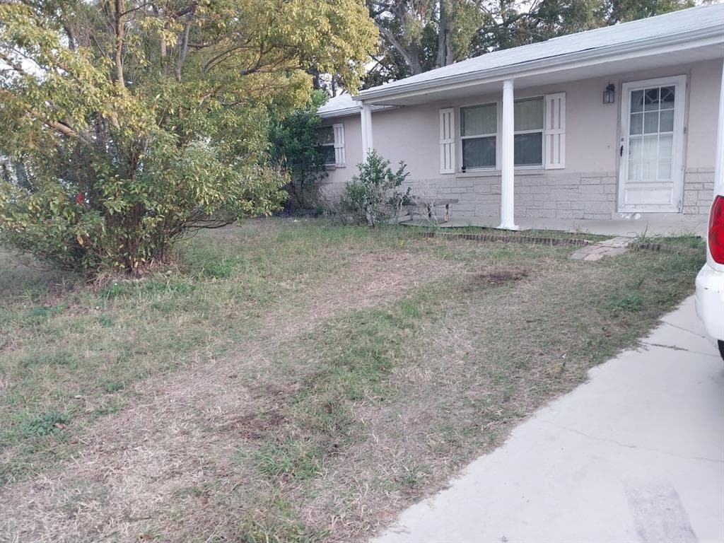 5032 VALIMOR DRIVE, HOLIDAY, FL 34690