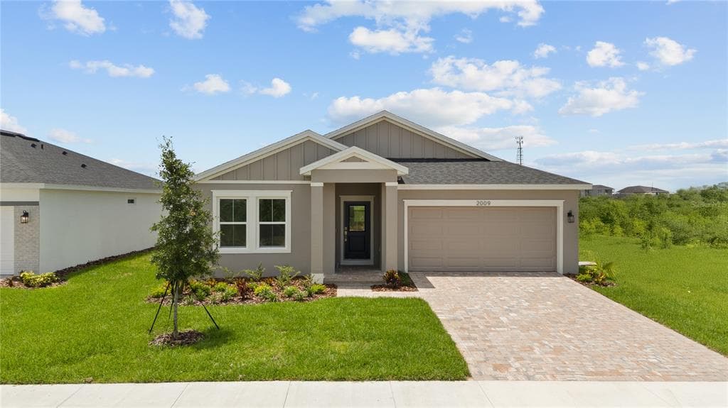 2017 STONE WALL COURT, HAINES CITY, FL 33844