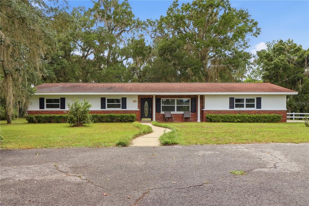 5025 BASEBALL POND ROAD, BROOKSVILLE, FL 34602