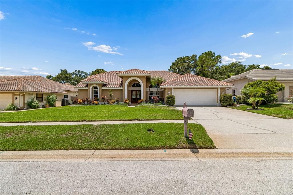 2937 HILLCREEK CIRCLE S, CLEARWATER, FL 33759