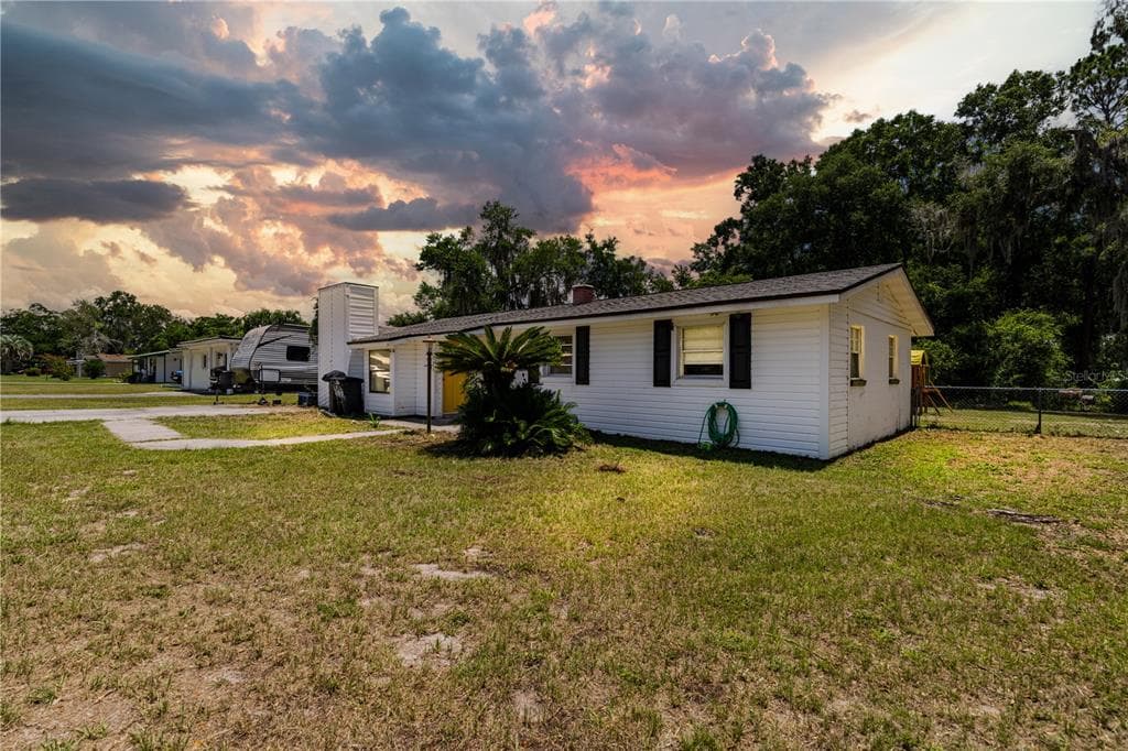 294 SE TRIBBLE STREET, LAKE CITY, FL 32025