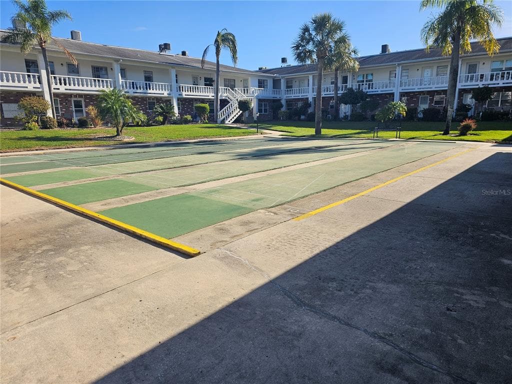 4747 AZALEA DRIVE # 125, NEW PORT RICHEY, FL 34652