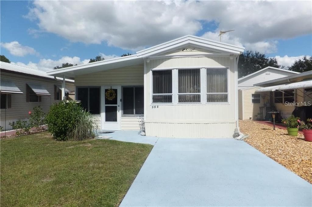 351 CITRUS RIDGE DRIVE, DAVENPORT, FL 33837