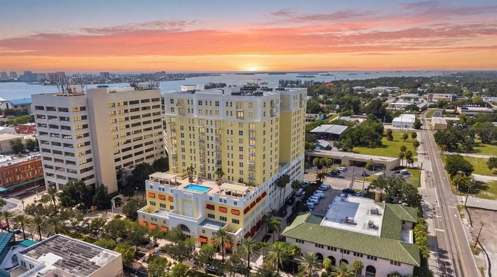 628 CLEVELAND STREET # 1507, CLEARWATER, FL 33755