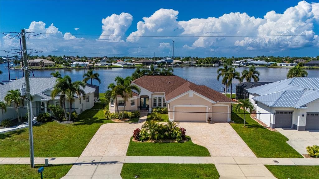 21551 EDGEWATER DRIVE, PORT CHARLOTTE, FL 33952