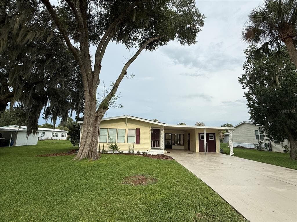 35 SEMINOLE PATH, WILDWOOD, FL 34785