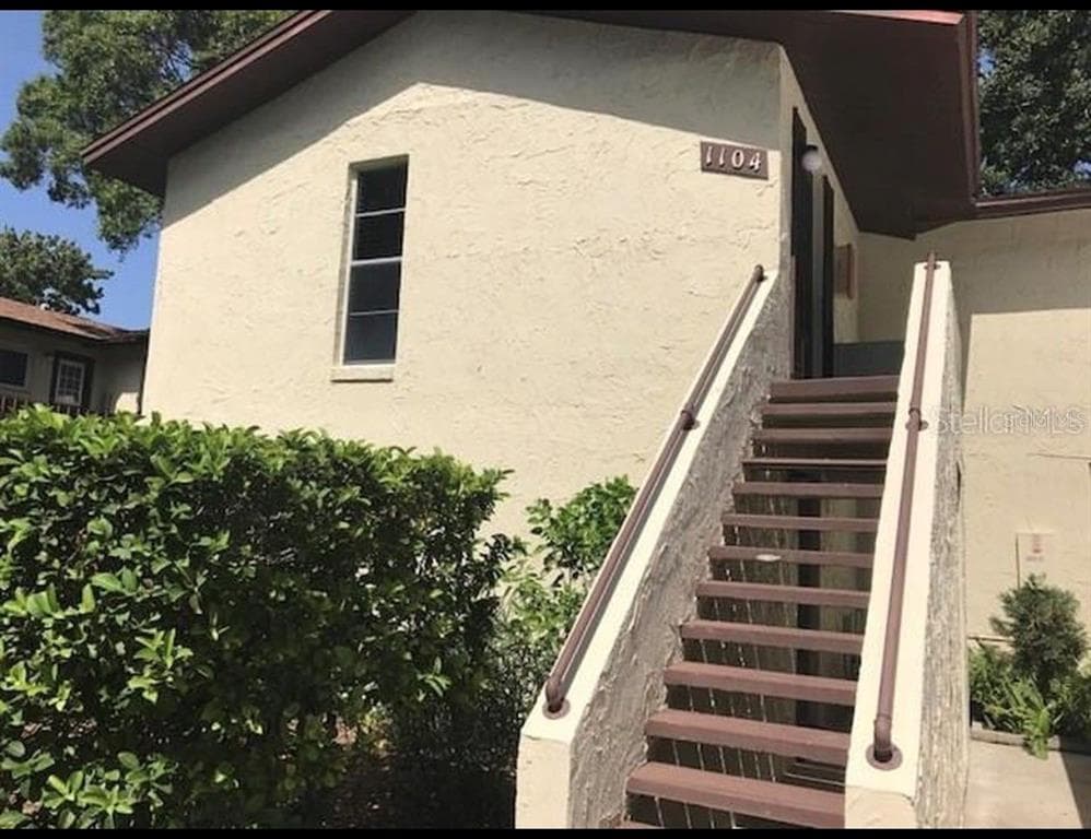 501 E BAY DRIVE # 1104, LARGO, FL 33770