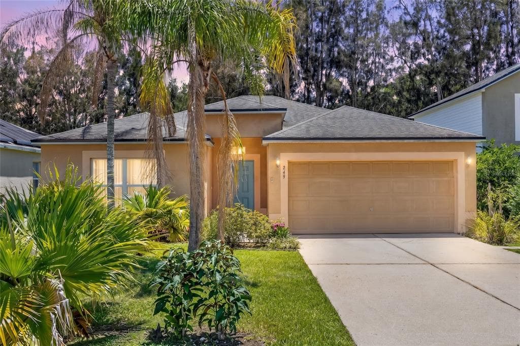 249 CURTIS AVENUE, GROVELAND, FL 34736
