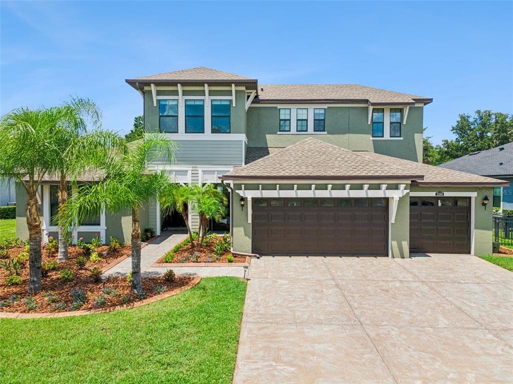 2590 LAKE MANOR DRIVE, LAND O LAKES, FL 34639