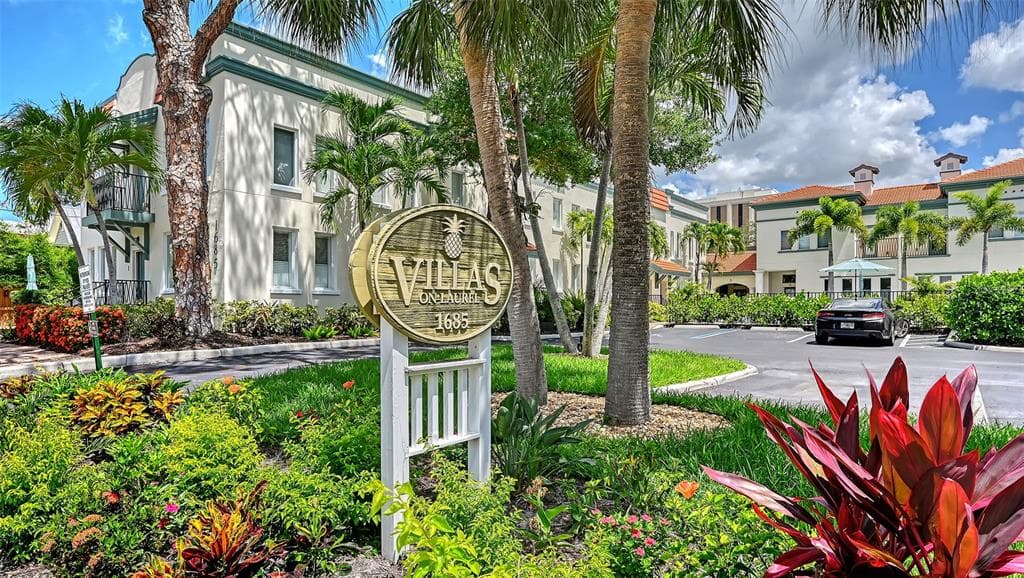 1685 LAUREL STREET # 3, SARASOTA, FL 34236