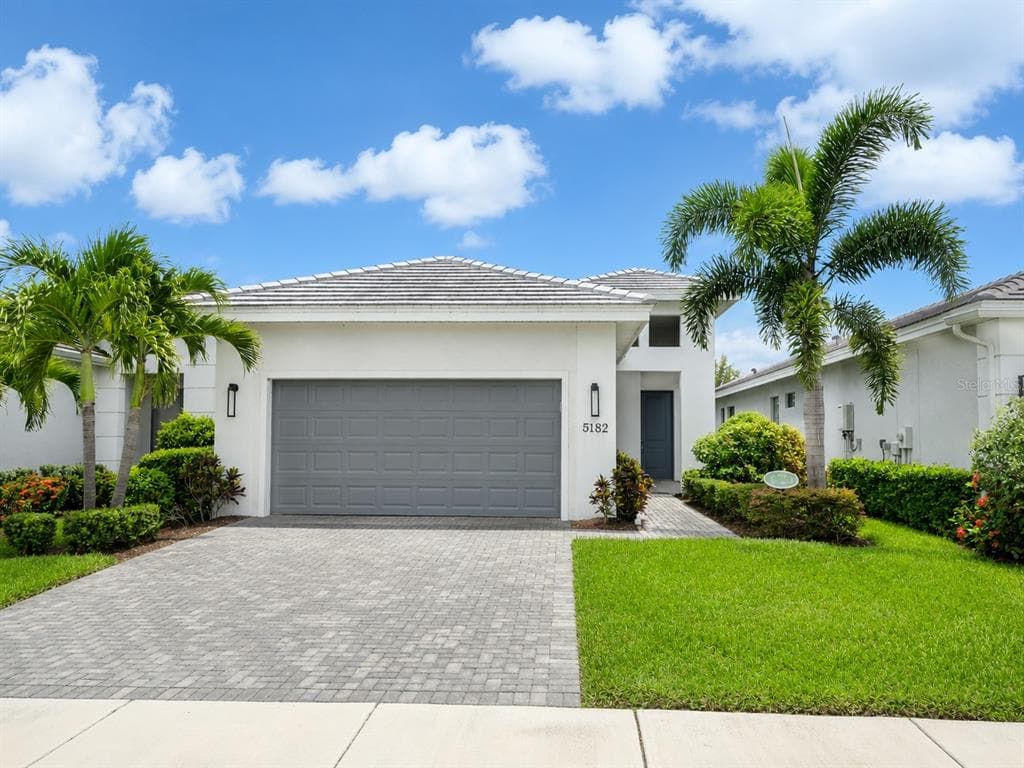 5182 BARNETT CIRCLE, LAKEWOOD RANCH, FL 34211