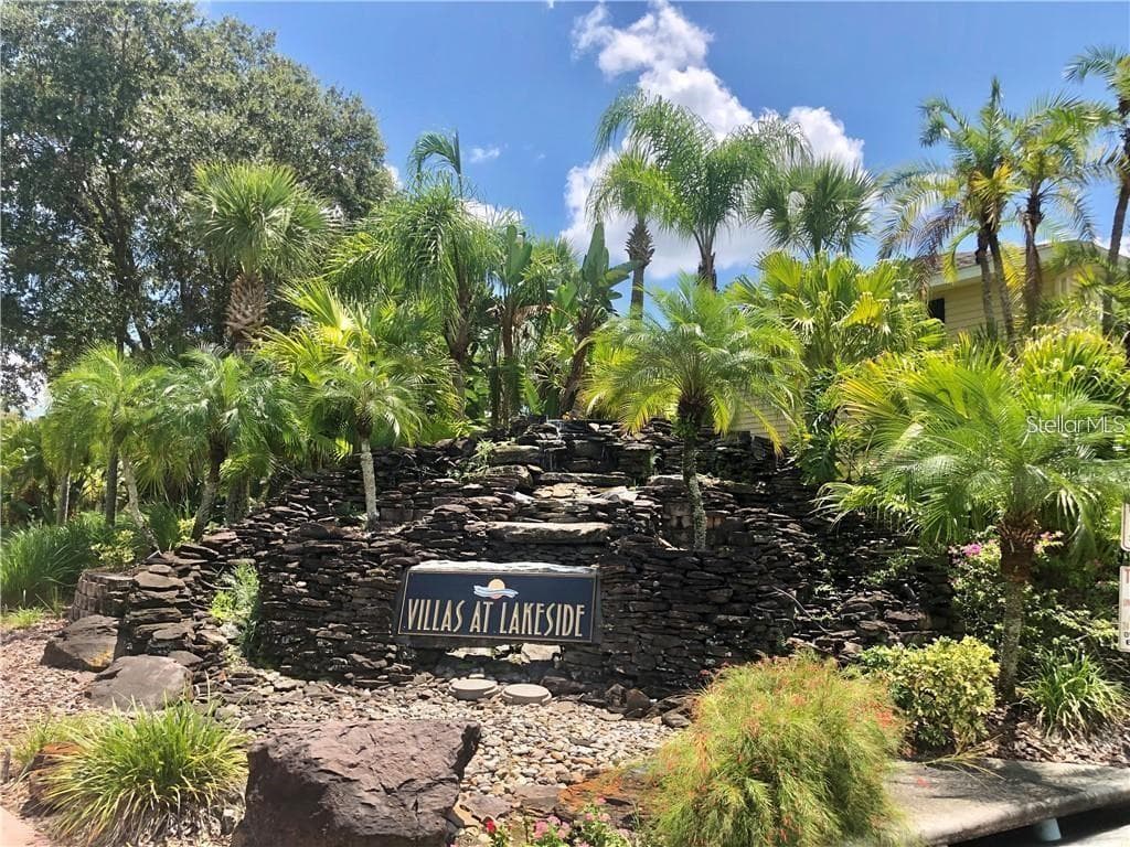 1919 SUMMER CLUB DRIVE # 207, OVIEDO, FL 32765