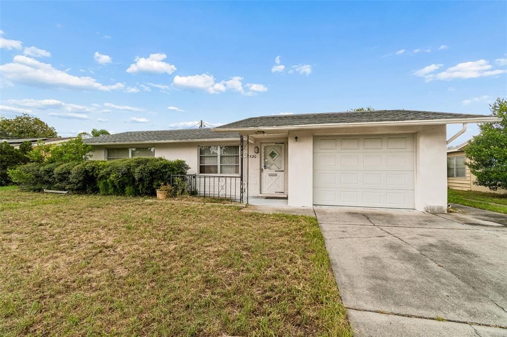 7520 BOUGENVILLE DRIVE, PORT RICHEY, FL 34668