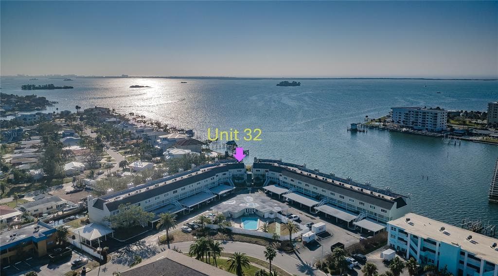 433 S PAULA DRIVE # 32, DUNEDIN, FL 34698