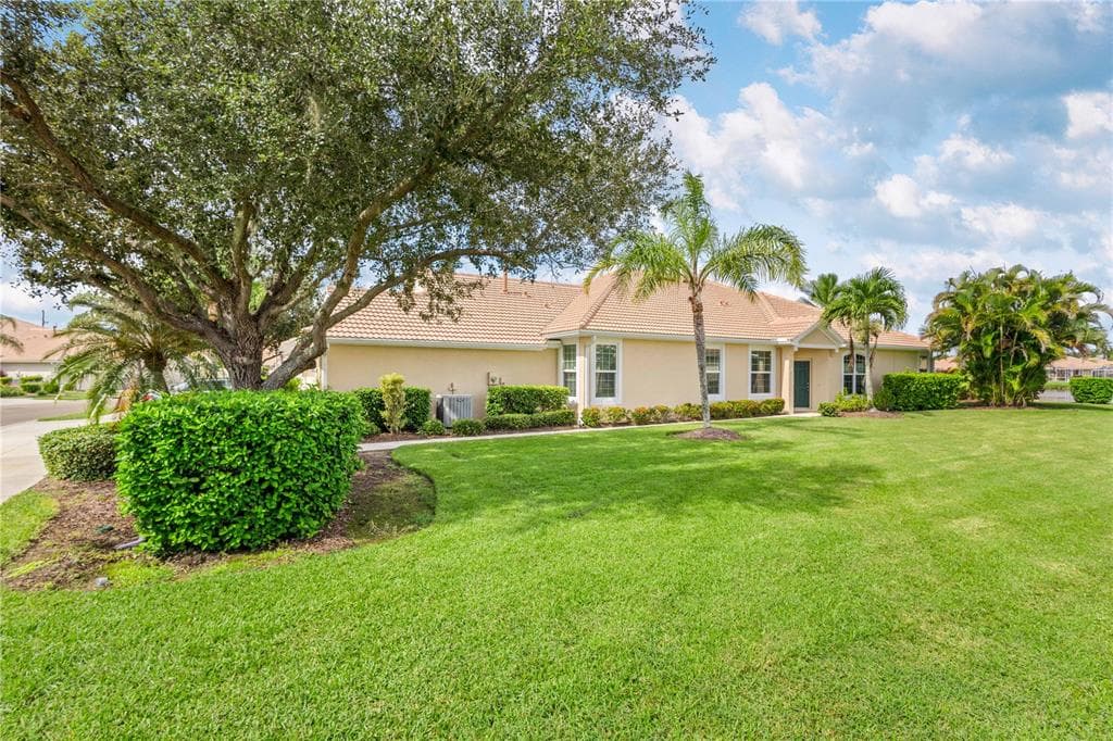 5064 WHISPERING OAKS DRIVE, NORTH PORT, FL 34287
