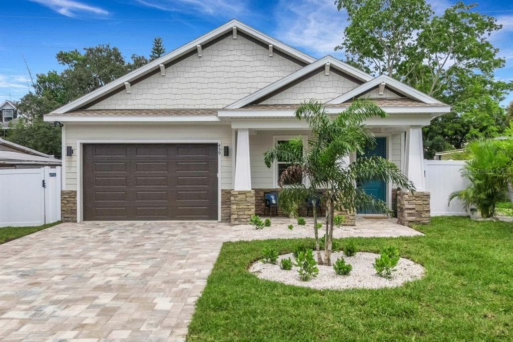 439 LOUDEN AVENUE, DUNEDIN, FL 34698