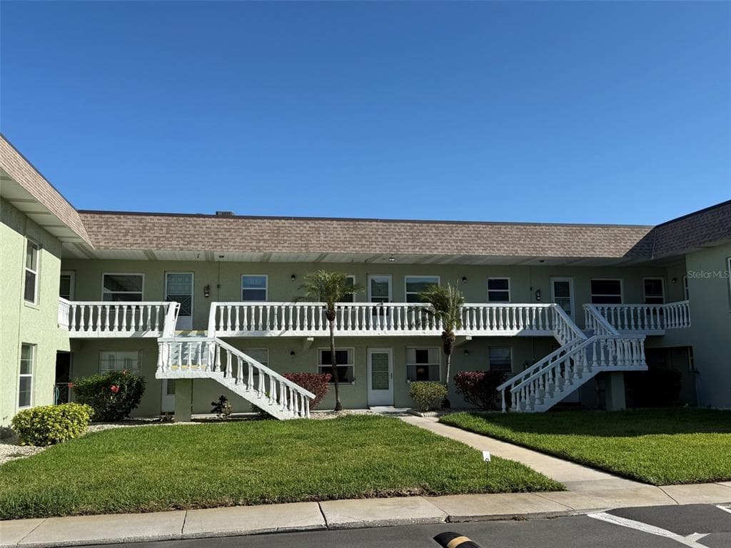 1250 S PINELLAS AVENUE # 802, TARPON SPRINGS, FL 34689